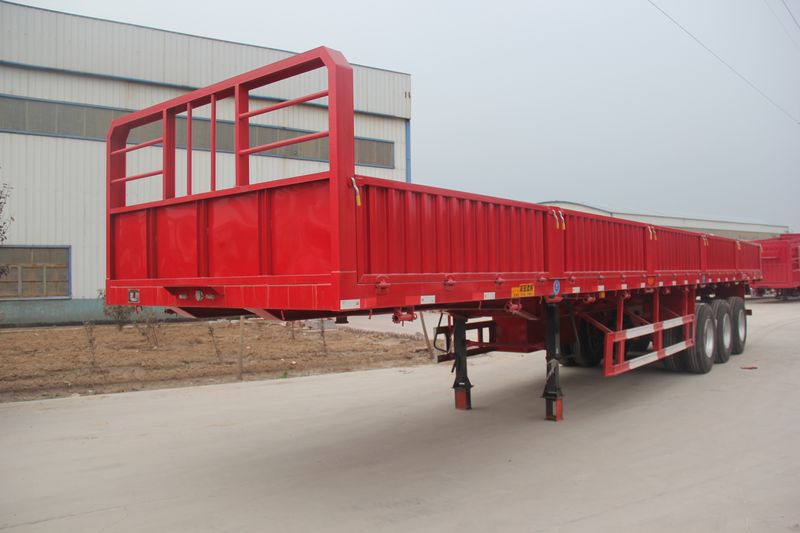 直梁栏板运输半挂车