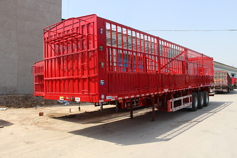 仓栅式运输半挂车