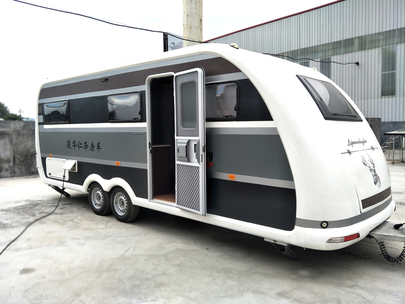 旅居挂车